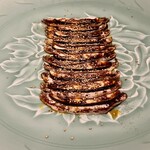 茶禅華 - 煎りたての胡麻をたっぷりと後乗せ　旨みがさらに強くしっかりした味わい　とにかくご飯に合います