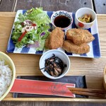 n cafe - 