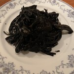 LOVE ワインとビストロのお店 - コウイカのイカスミ（甲いか大好き）