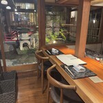割烹 三長 - 店内