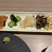 近江うし 焼肉 にくTATSU 青山本店 - 