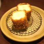 やまだや - 絶品の人気メニュー　帆立貝クリームコロッケ