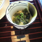 日本料理山崎 - 蕨とわかめの酢みそ和え