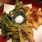 男鹿半島 - 山菜天ぷら大好き！