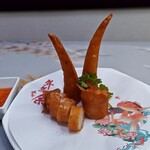 中華料理 四季三食 - 牛角エビ大春巻：980円+税