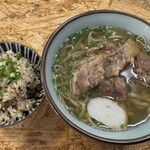 ゆうなみ - 軟骨ソーキそば　ジューシー