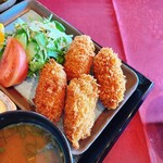 貞宝カントリークラブ - 牡蠣フライのアップです
