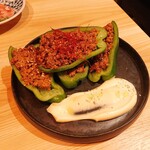 和びすとろ TORINOS - 肉味噌たっぷり！もう少し辛味あってもいいかも。ピーマン美味しい