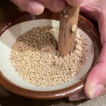 小嶋屋総本店 - 胡麻すり放題