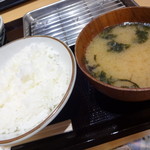 Makino - ご飯とお味噌汁