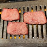 焼肉 ジャンボ - 