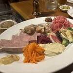 ビストロタツミ - 3人用になるように盛り付けてくださいました。