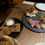 BONITO 町田 - お通しのパン