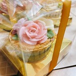 en ROSE - 予約したカップケーキ