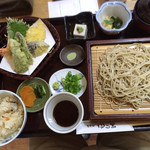 蕎麦切 ゆる里 - 2014.5.19 
      天セイロ定食
      ¥1,550