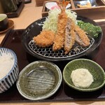 恵亭 - ランチメニュー盛り合わせ膳