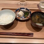 和食 つぼね - お食事　土鍋ご飯山形つや姫新米、うるめ鰯、お新香、けんちん汁
