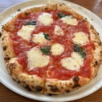 トラットリア ピッツェリア  ピレウス - 