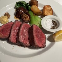 銀座ブルーリリー ステーキ＆チャイニーズレストラン - 