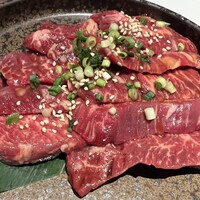 焼肉ダイニング MEGUMI 本店 - 