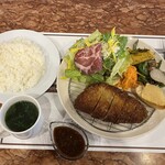 Lamp - 夢幻豚ロースのトンカツ定食