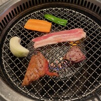 焼肉 ギュウトピア - 