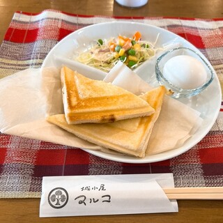 城小屋 マルコ_0