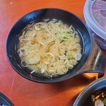 とんとこ豚 - 味噌汁も美味しいからびっくり