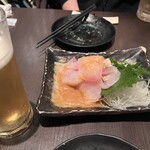 本格水炊きと博多もつ鍋 地鶏と九州料理 居酒屋 鳥邸 - 