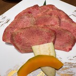 焼肉ホルモン酒場 陽真 - 