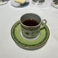 シェ・イノ - 
