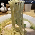 塩らー麺 本丸亭 - 本丸塩らー麺、味玉