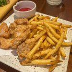 肉系居酒屋 肉十八番屋 - ポテトと豚肉