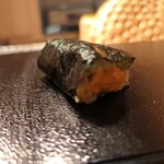 すし 良月 - バフンウニ海苔巻き