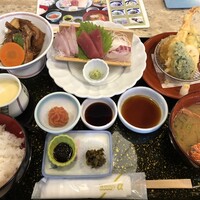 博多料亭 稚加榮 - ランチ1,980円＋500円（あら炊きに変更）お味噌汁が抜群に美味しい…