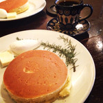 カフェ香咲 - ホットケーキ780円、香咲ブレンド600円