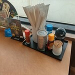 ヤハタすしべん - 