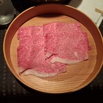 瀬里奈 - 佐賀県産特選牛A5リブロースのしゃぶしゃぶ肉・その4です。