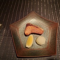 瀬里奈 本店 - 北海道産の天上鰤の塩焼です。