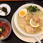 新宿めんや風花 - 