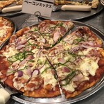 シェーキーズ - 