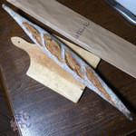 前田パン - 「バゲットフランセーズ」50ｃｍ　３２４円