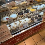 マミーズ・アン・スリール - 