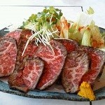 肉八 - コールドビーフ