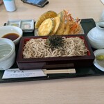 手打そば 野の花 - 料理写真:車海老天ぷら蕎麦