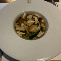 六雁 - 松茸&巻湯葉お椀柚木風味