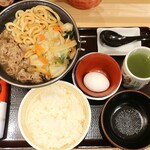 すき家 - 料理写真:牛すき鍋定食