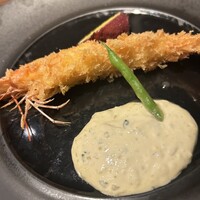 KAZAN - 海老フライも大きく