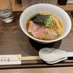 横浜 らぁ麵 めだか堂 - 