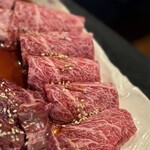 炭火焼肉 にく式 - カイノミ薄